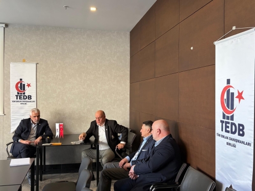 ATAŞEHİR EĞİTİM SALONUMUZDA GOLDEN VİSA ve ULUSLARARASI YATIRIM SUNUMU