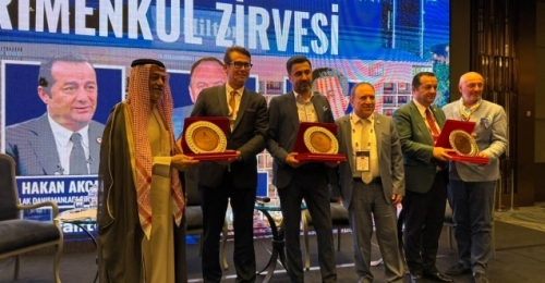 17. Gayrimenkul Projeleri Yatırım Fuarı ve Zirvesi Sektörün Nabzını Tuttu!