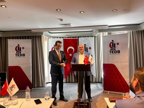 “Sektörde Güç Birliği: TEDB 81 İl ve 70'e Yakın Ülkede Tam Kadro Tek Çatı Altında”